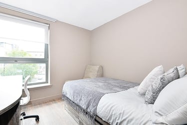 1 bed house, Johnston Street, City Centre, Dundee, DD11PJ - Image 2